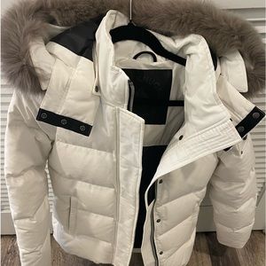 Moose knuckles cloud 9 jacket